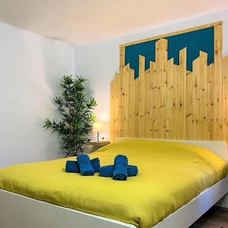 Vivalidays Kaylo - Fenals - Lloret de Mar